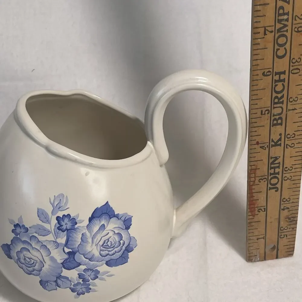 Crowning Touch Vase Pot Vintage Floral Home Decor Crowning Touch
